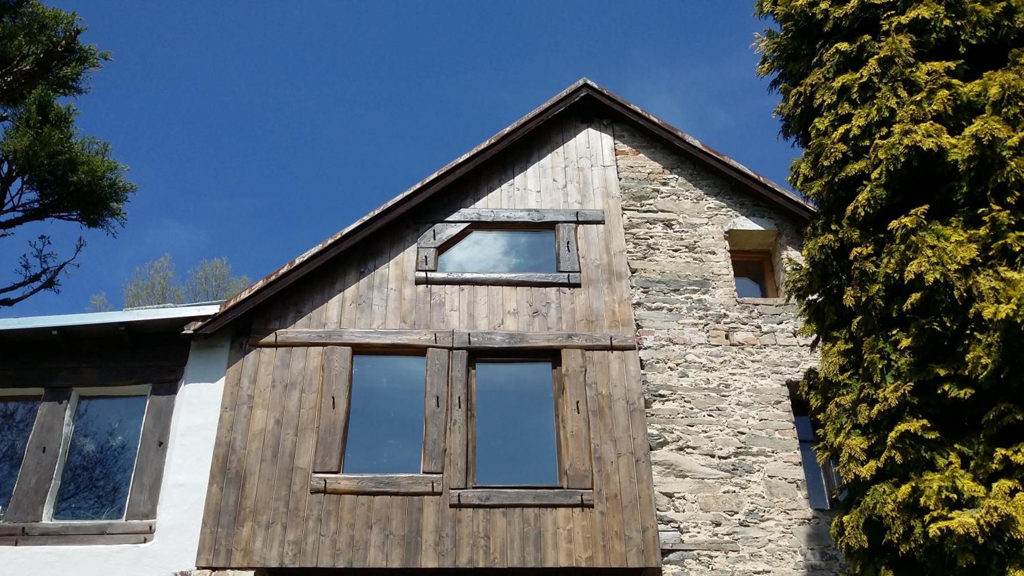 Radja Hobit Penzion Malecov Exterior foto